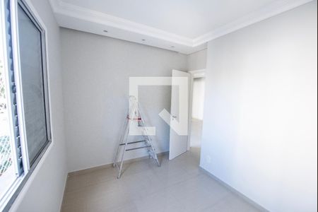 Quarto 2 de apartamento para alugar com 2 quartos, 47m² em Parque Senhor do Bonfim, Taubaté