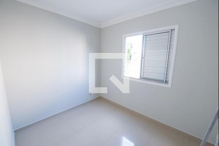 Quarto 2 de apartamento para alugar com 2 quartos, 47m² em Parque Senhor do Bonfim, Taubaté