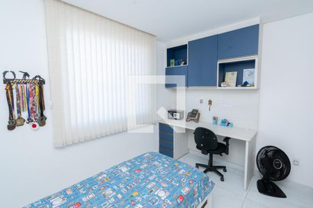 Quarto 1 de apartamento à venda com 3 quartos, 165m² em Santa Cruz Industrial, Contagem