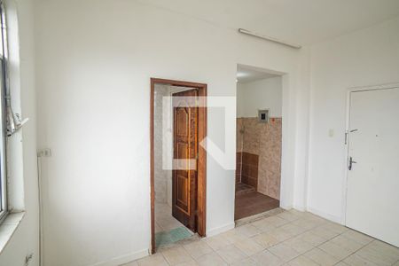 Sala/ Quarto de kitnet/studio para alugar com 1 quarto, 22m² em Catete, Rio de Janeiro