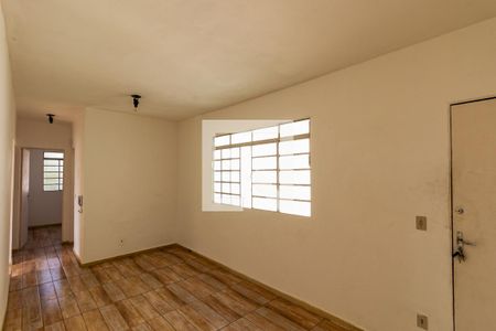 Sala de apartamento à venda com 3 quartos, 60m² em Estoril, Belo Horizonte