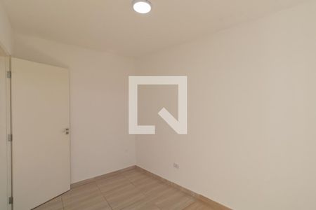 Quarto 1 de apartamento para alugar com 2 quartos, 45m² em Vila Nhocuné, São Paulo