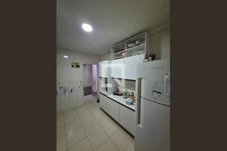 Casa à venda com 140m², 4 quartos e 2 vagas Casa à venda com 140m², 4 quartos e 2 vagasFoto 15
