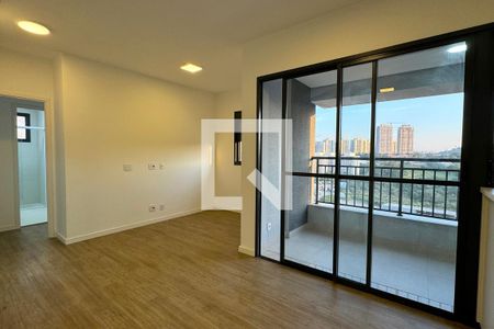 Sala de apartamento para alugar com 2 quartos, 70m² em Alphaville Empresarial, Barueri