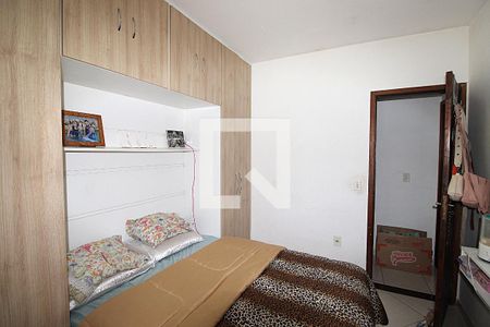 Quarto 1 de casa para alugar com 2 quartos, 120m² em Vila Valqueire, Rio de Janeiro