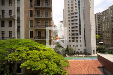 Vista de apartamento à venda com 3 quartos, 163m² em Itaim Bibi, São Paulo