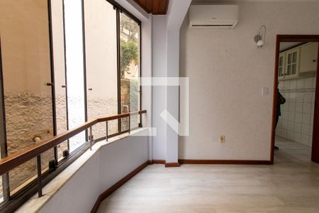 Sala de apartamento à venda com 2 quartos, 68m² em Rio Branco, Porto Alegre