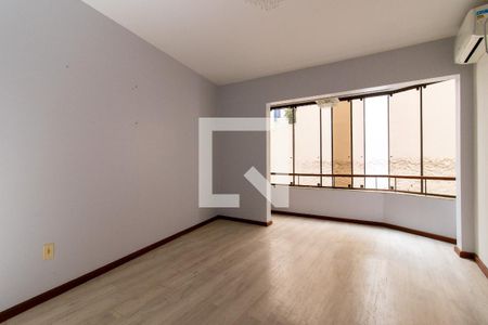 Sala de apartamento à venda com 2 quartos, 68m² em Rio Branco, Porto Alegre