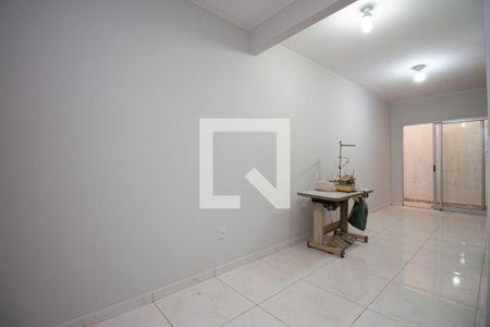 Sala de apartamento para alugar com 1 quarto, 30m² em Colônia Agrícola Sucupira, Brasília