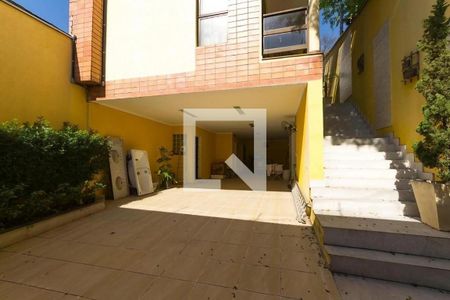 Casa à venda com 3 quartos, 280m² em Jardim da Gloria, São Paulo