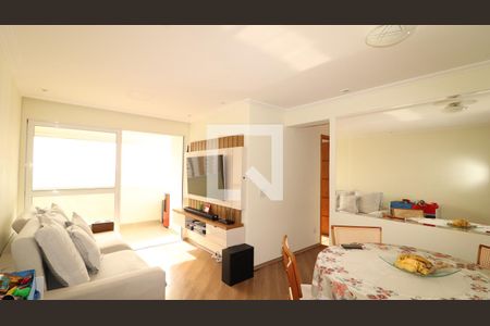 Sala de apartamento à venda com 3 quartos, 67m² em Vila Gustavo, São Paulo