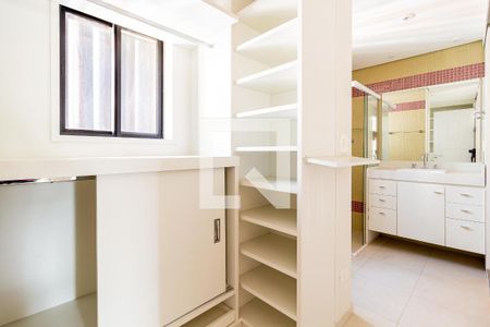 Apartamento à venda com 300m², 3 quartos e 1 vaga