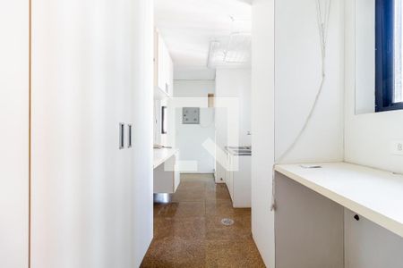 Apartamento à venda com 300m², 3 quartos e 1 vaga