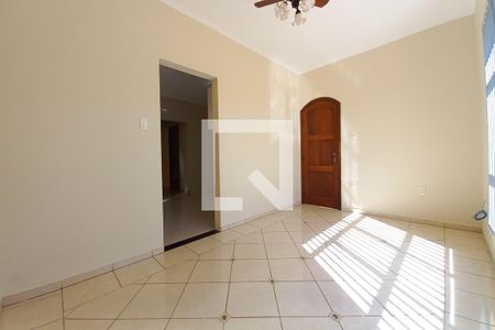 Sala de casa à venda com 4 quartos, 255m² em Jardim do Trevo, Campinas