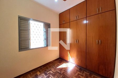 Quarto 2 de casa à venda com 4 quartos, 255m² em Jardim do Trevo, Campinas