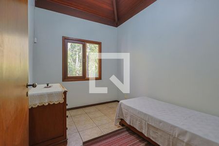 Casa de condomínio à venda com 300m², 4 quartos e 2 vagas Casa de condomínio à venda com 300m², 4 quartos e 2 vagasQuarto 1