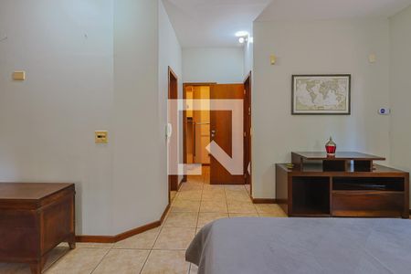 Casa de condomínio à venda com 300m², 4 quartos e 2 vagas Casa de condomínio à venda com 300m², 4 quartos e 2 vagasQuarto 3