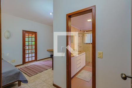 Casa de condomínio à venda com 300m², 4 quartos e 2 vagas Casa de condomínio à venda com 300m², 4 quartos e 2 vagasQuarto 3