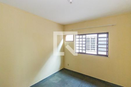 Quarto de apartamento para alugar com 1 quarto, 40m² em Marechal Hermes, Rio de Janeiro