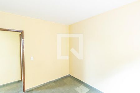 Quarto de apartamento para alugar com 1 quarto, 40m² em Marechal Hermes, Rio de Janeiro