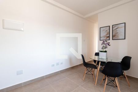 Sala de apartamento para alugar com 2 quartos, 42m² em Parque Peruche, São Paulo