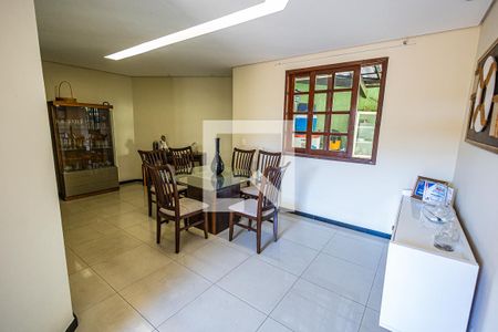 Sala de jantar de casa à venda com 3 quartos, 90m² em Santa Amélia, Belo Horizonte