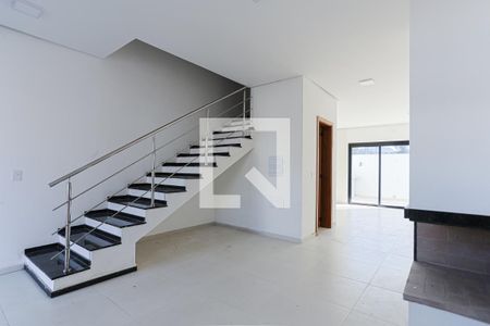 Sala de casa à venda com 3 quartos, 120m² em Hípica, Porto Alegre