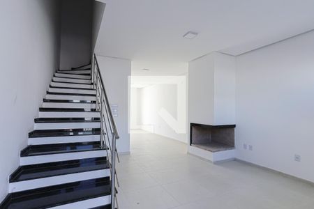 Sala de casa à venda com 3 quartos, 120m² em Hípica, Porto Alegre