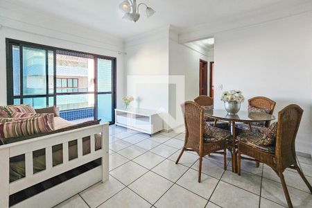 Sala de apartamento para alugar com 2 quartos, 75m² em Jardim São Miguel, Guarujá