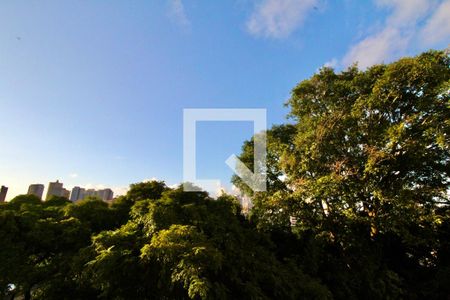 Vista da Sala de apartamento para alugar com 3 quartos, 90m² em Graça, Salvador