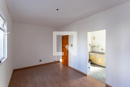 Sala de apartamento à venda com 3 quartos, 70m² em Santa Terezinha, Belo Horizonte