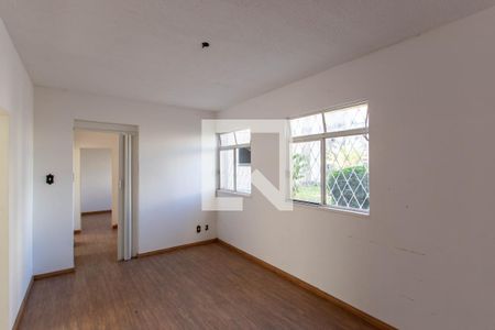 Sala de apartamento à venda com 3 quartos, 70m² em Santa Terezinha, Belo Horizonte