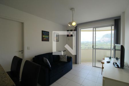 Sala de apartamento à venda com 1 quarto, 42m² em Jacarepaguá, Rio de Janeiro