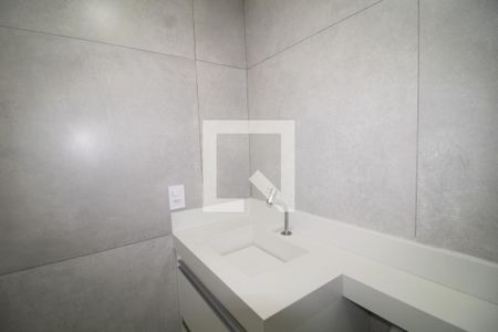 Banheiro de apartamento à venda com 2 quartos, 43m² em Vila Gustavo, São Paulo