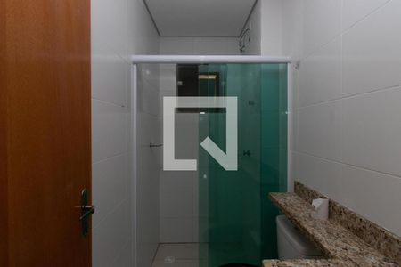 Banheiro de apartamento à venda com 1 quarto, 30m² em Parada Inglesa, São Paulo