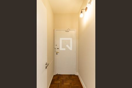 Sala - Entrada de apartamento para alugar com 3 quartos, 140m² em Higienópolis, São Paulo