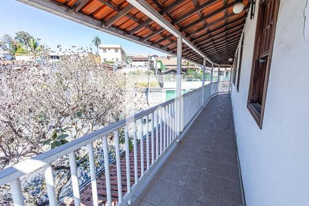 Varanda Sala de apartamento à venda com 3 quartos, 145m² em Santa Mônica, Belo Horizonte