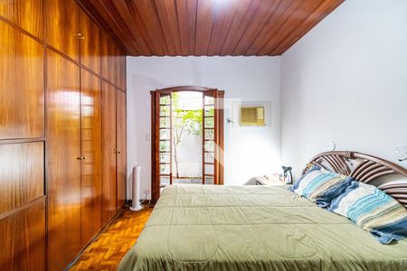 Casa à venda com 189m², 4 quartos e 2 vagas Casa à venda com 189m², 4 quartos e 2 vagasSuite 01