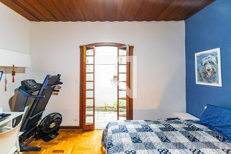 Casa à venda com 189m², 4 quartos e 2 vagas Casa à venda com 189m², 4 quartos e 2 vagasQuarto 01