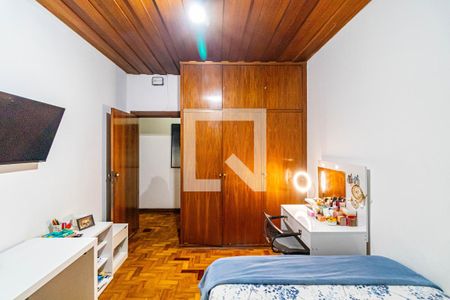 Casa à venda com 189m², 4 quartos e 2 vagas Casa à venda com 189m², 4 quartos e 2 vagasQuarto 02