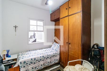 Casa à venda com 189m², 4 quartos e 2 vagas Casa à venda com 189m², 4 quartos e 2 vagasQuarto de serviço