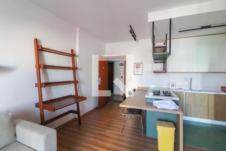 Sala de apartamento para alugar com 1 quarto, 53m² em Anhangabaú, Jundiaí