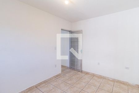 Quarto de casa para alugar com 1 quarto, 46m² em Km 18, Osasco