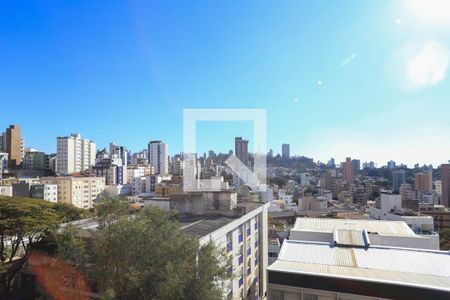 Sala - Vista  de apartamento para alugar com 3 quartos, 100m² em Santo Antônio, Belo Horizonte