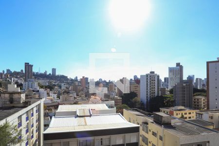 Sala - Vista  de apartamento para alugar com 3 quartos, 100m² em Santo Antônio, Belo Horizonte