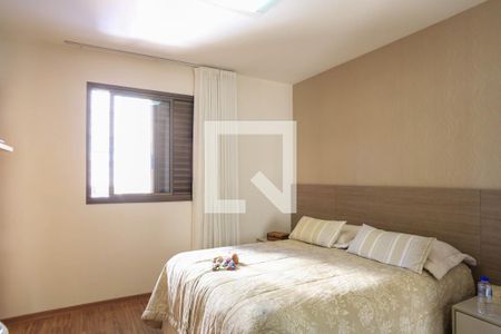 Quarto 1 de apartamento para alugar com 3 quartos, 100m² em Santo Antônio, Belo Horizonte