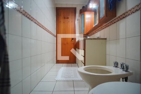 Banheiro da Suíte de apartamento à venda com 3 quartos, 225m² em Auxiliadora, Porto Alegre