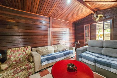 Sala de casa para alugar com 3 quartos, 480m² em Balneario Praia do Perequê, Guarujá