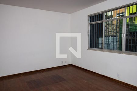 Casa de condomínio à venda com 340m², 3 quartos e 1 vagaSala