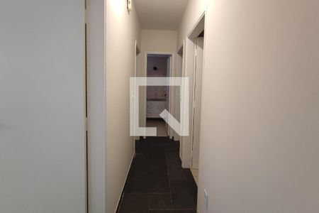 Corredor Quartos de apartamento para alugar com 4 quartos, 100m² em Cambuí, Campinas